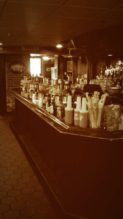 deerparktavern's tweet photo. @UDBarz @UDProblems @UD_Alcoholics @Usually_Drunk #bloodymarys on deck!!! #brunch #udbucketlist #kegsneggs #mdwnewark http://t.co/aPGa6vYH1c