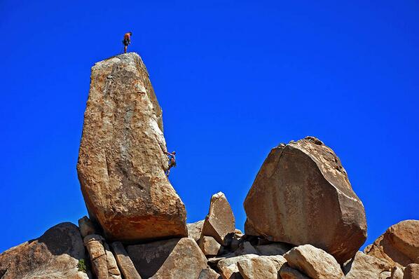 Get the App bit.ly/1aUPsuI and Explore new places to go #climbing at #joshuatree - Photo via Circuit Surfers