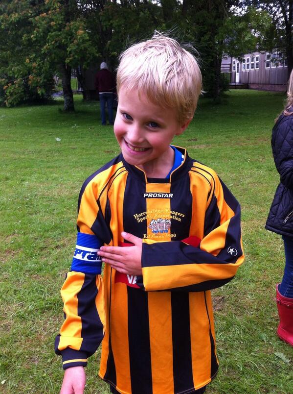 vicky_h75's tweet photo. Proud mummy today!! http://t.co/kFRVBT6hje