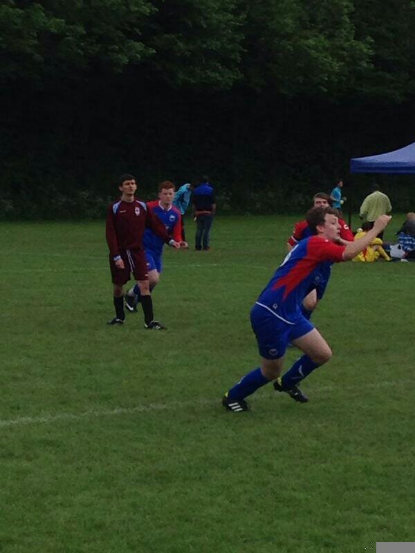 OnestopW_Leigh's tweet photo. Travaux blues 2 games in 4 points on the board http://t.co/tNyhWupsAs