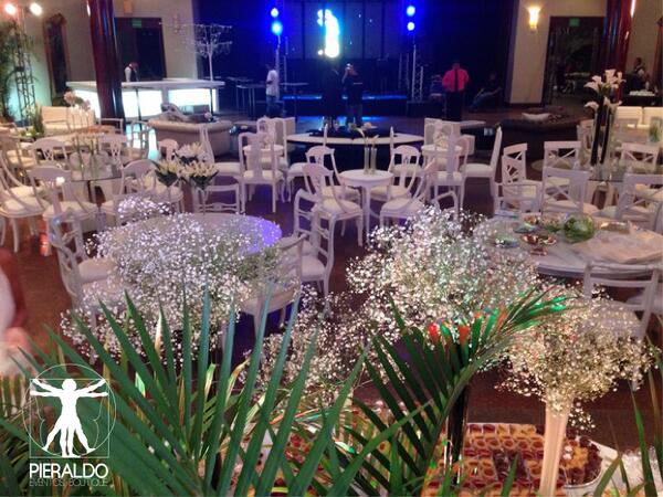 PieraldoEB's tweet photo. Les dejamos parte de nuestra decoración en una hermosa boda en la quinta Monteverde el pasado jueves #PieraldoEventos http://t.co/5oupzT23AZ