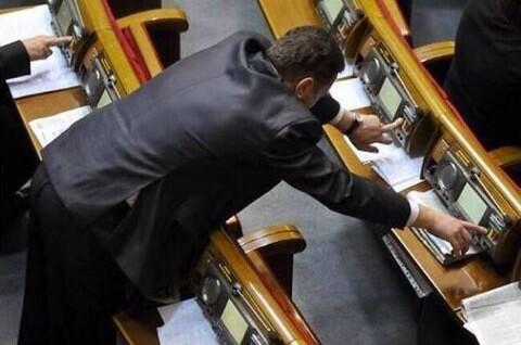 VotoRespons's tweet photo. Así es! RT"@daandina: Si tu no votas, otros votarán por ti. #EP2014 http://t.co/1yo7WlUQBU"