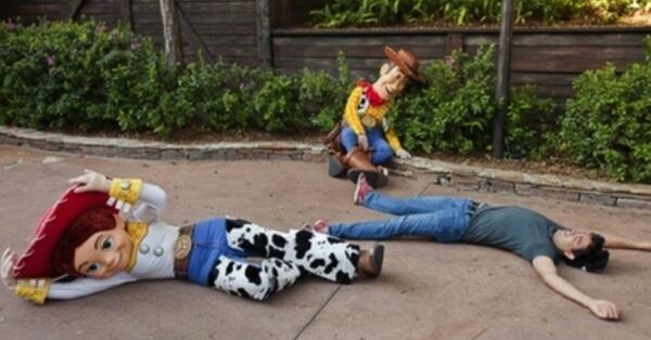 lizzywill815's tweet photo. 19 Things You Probably Didn’t Know About Disney Parks. http://t.co/pZQ28TAEhf http://t.co/8FTJbVlPzB” @mwilliamson1