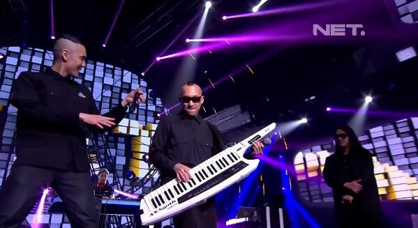 mdtvindonesia's tweet photo. Yeay! @fareastmovement #NETtvmasakini http://t.co/Sd9CYadR7l