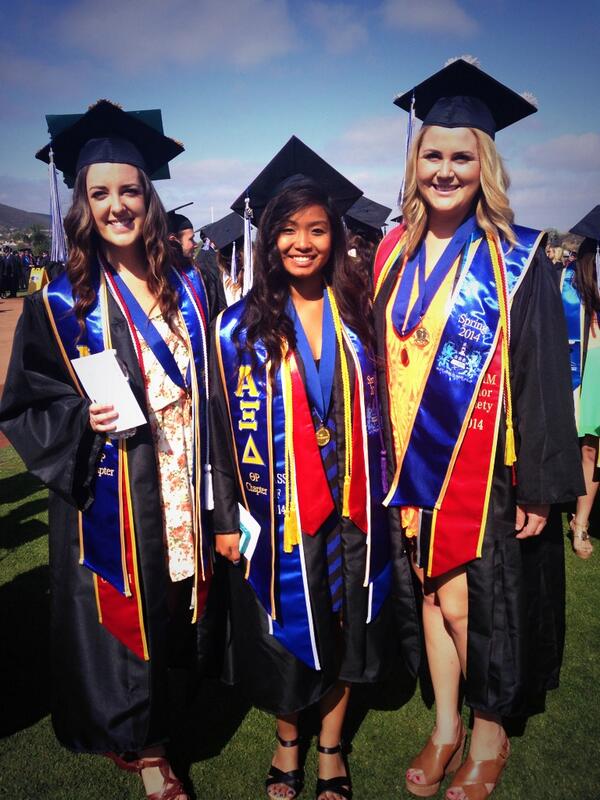 CSUSM's tweet photo. Congrats Cougars! @DaniiiUnderwood: Officially graduated ππβοΈπ @csusmnews #csusm14 http://t.co/Wx7GpQ6IQz