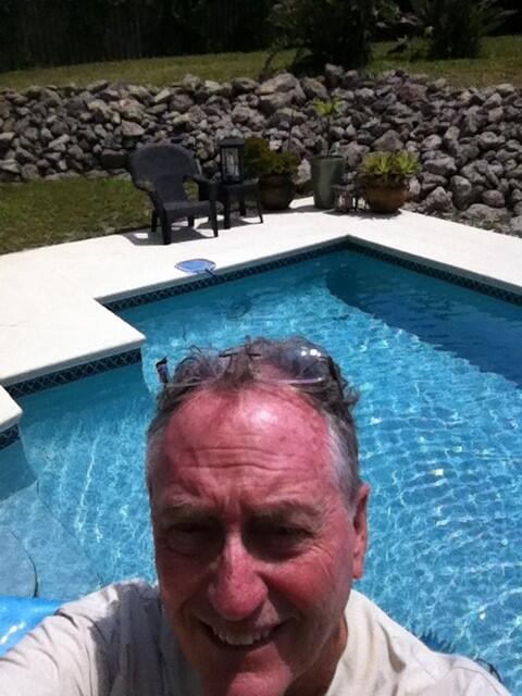 daytonadevo's tweet photo. Hot in Daytona, gonna hit the pool and the beach. http://t.co/S1qrwiGt7W
