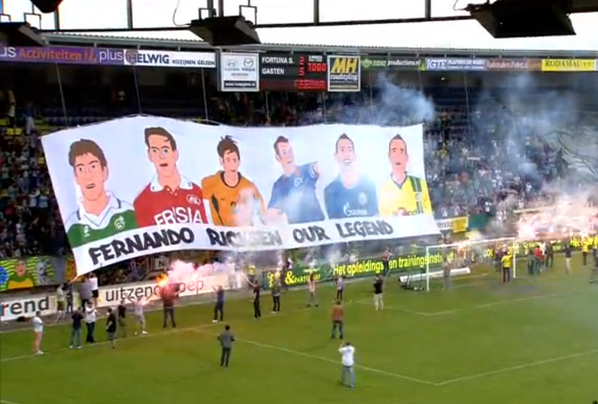 PeterMcVitie's tweet photo. Fernando Ricksen is our Legend http://t.co/JC34jXHZ3E