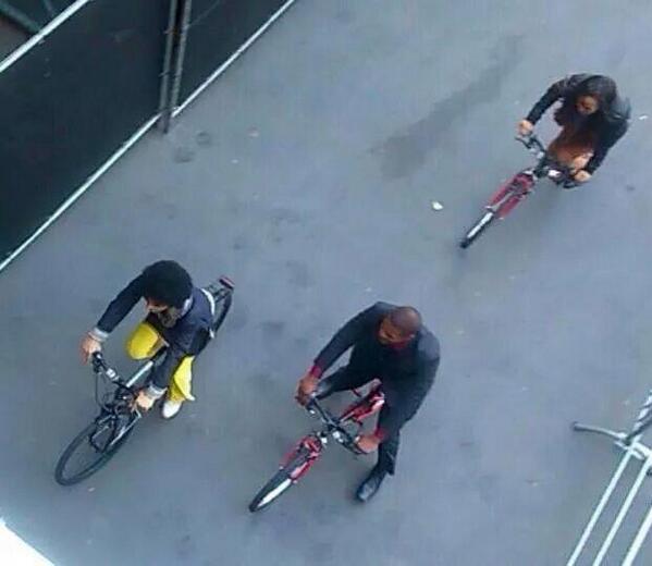 PrincePartyUK's tweet photo. #Prince arrives at the @ZiggoDome in style! #princearmy #princeparty #3rdeyegirl http://t.co/bVARYela1x