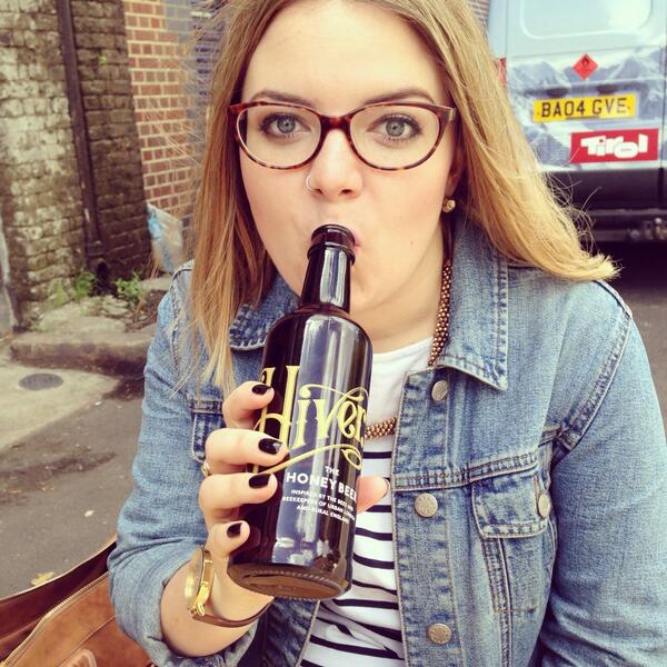 Discovered this delicious beverage today at Maltby Street Market, honey beer by <a href="/HiverBeers/">Hiver Beers</a> 🍺🐝 top drawer!