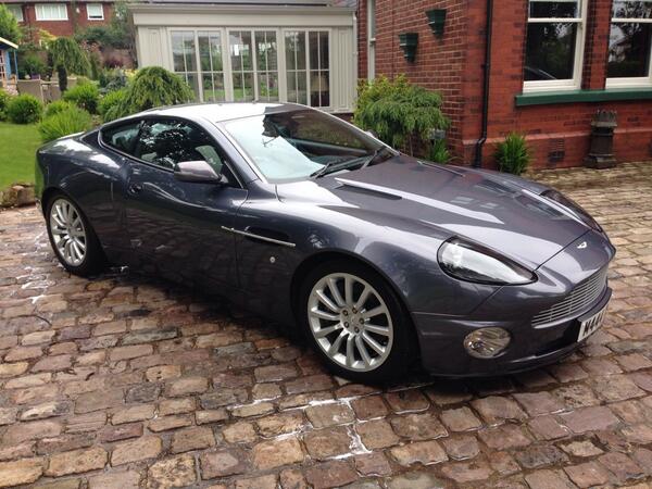 a1valets's tweet image. We are #sthelens number 1 choice for #mobilevaleting and #valeting #detailing #merseyside at work or at home