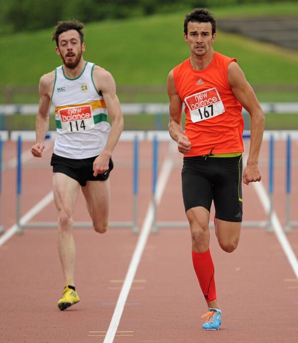 irishathletics's tweet image. 10 Barriers over 400m are no problem for @timmy400h @p_byrne4H #AAIGames #FirstHurdle #StridePattern #lacticacid