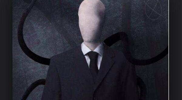 SlendermanRob's tweet image. How would u react if u saw him in the woods?  via @geekchatapp
