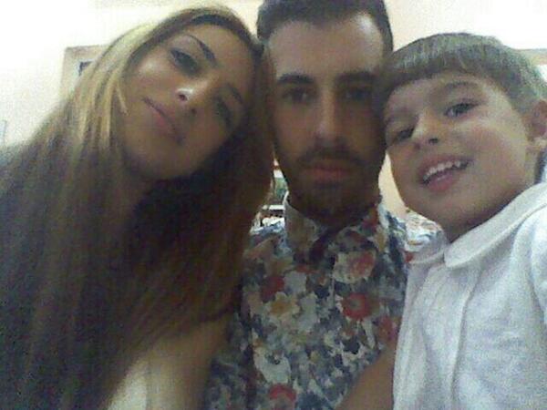 FagundeMuoz's tweet photo. No puedo kerer mas ami familia..#ilove!! @veehroo http://t.co/heQNQ5vzH6
