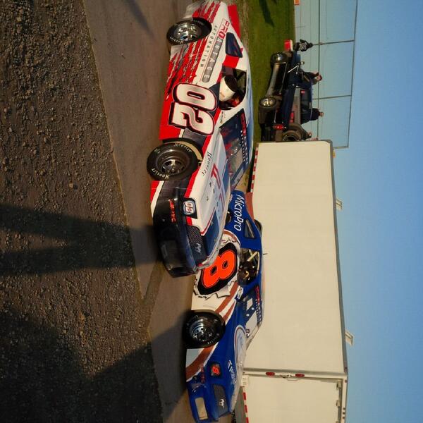 PeterHattin's tweet photo. Just waiting tech after a 7th place finish and not a scratch!! That's a win for me http://t.co/Zmah6WzbFY