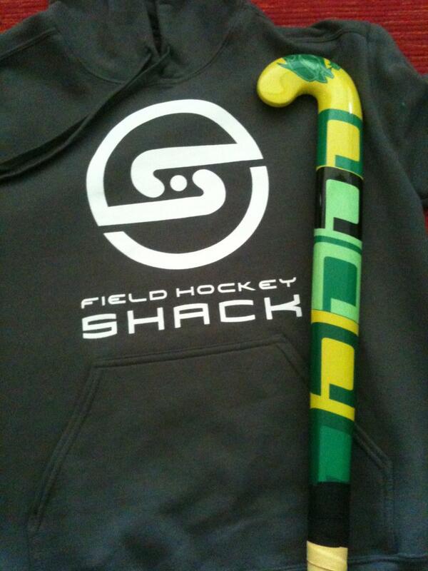 SaraMac17's tweet photo. Thanks @FHShack for the new gear! Can't wait to start playing with my new #V3 #shacknation http://t.co/dN1P7QeWEG