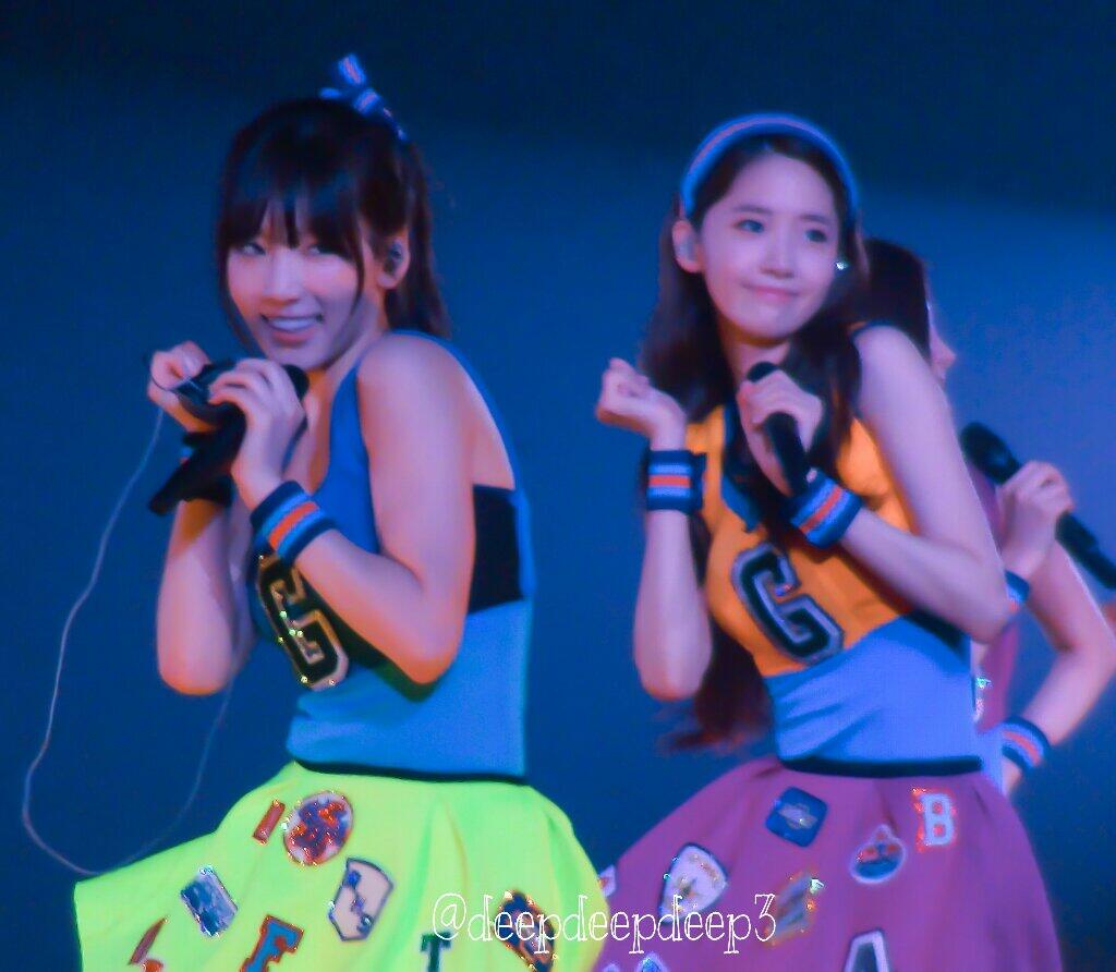 Boh9SeVIMAES9RR.jpg:large