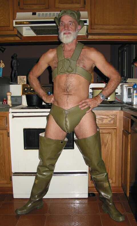 JustABroThing's tweet image. WOMEN CANT CONTAIN ME