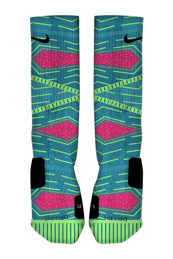 EliteSockGame's tweet photo. Custom Nike Elites "KD VI Mint Superheros" http://t.co/QIf8mom0pB