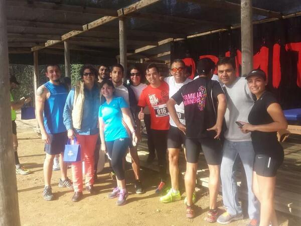 negra_cartes's tweet photo. @mvinambres compartiendo con Familia Runners d Quilpué Laguna la Luz Curauma hoy x la mañana gracias @TeamPrimitivo http://t.co/38qu47t08f