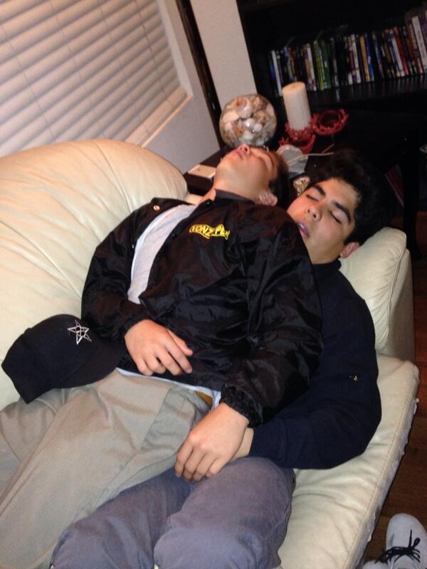 mattmilllllller's tweet image. Brotherly love 🍁 #MTHF