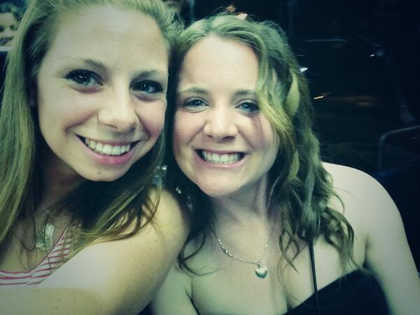 LilZuc's tweet photo. More than a feelinggggg #lovemybestfriend#selfieonthetrain http://t.co/sqX4Q6IAtJ