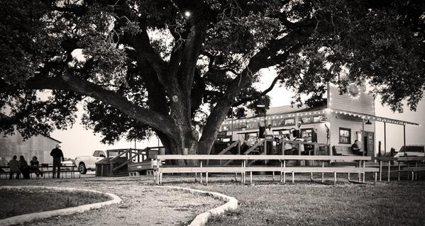 AlbertFreakinTX's tweet photo. Love this place. #Texas http://t.co/JOSfc72UXz
