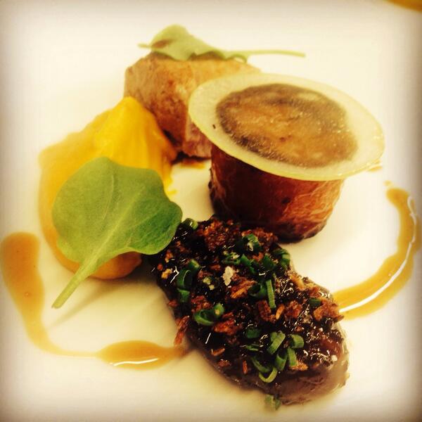Pork fillet - glazed cheek - carrot fondant - carrot and lemon mertal purée - compressed smoked apple - sorrel #pork