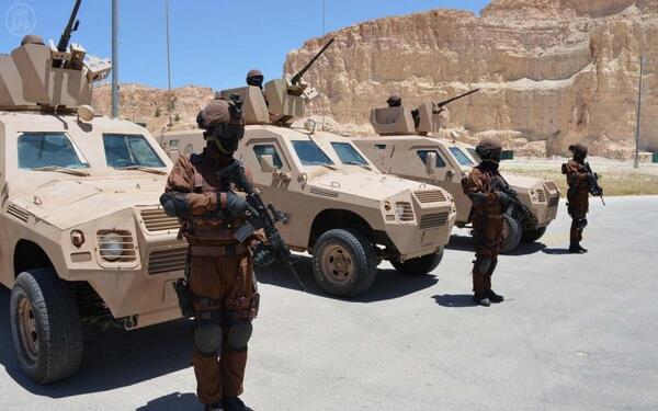 القوات المسلحة السعودية تشارك في تمرين الأسد المتأهب #saudi #السعودية #ksa #الكويت #البحرين #الامارات #قطر #مصر