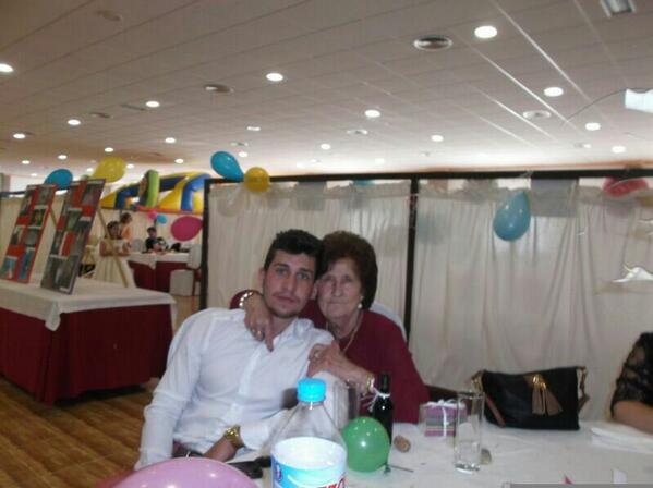 adrianss90's tweet photo. no es guapa ni na :)) http://t.co/fXcw0M4ZJ0