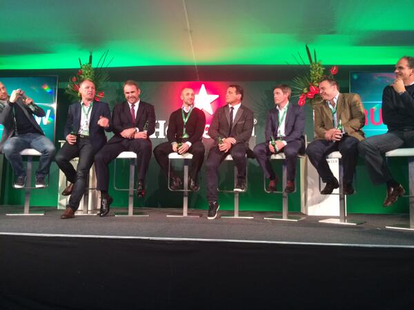 Neil Back explaining the ‘hand of god’ moment V <a href="/Munsterrugby/">Munster Rugby</a> ….<a href="/RonanOGara10/">Ronan O Gara</a> still looks ready to kill him!