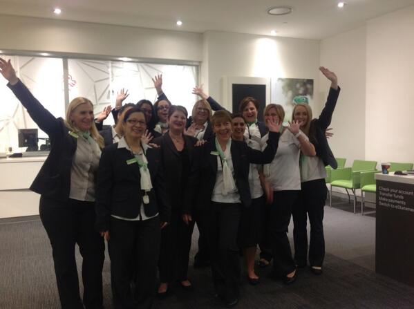 UmleshK's tweet photo. Mac Sq's journey creating more Raving Fans!!!
@DragonFrshStrt @GreenDragonFell @STGDragonGirl@KiwiDigiDragon@jenakell http://t.co/XOQ4dWZLKc