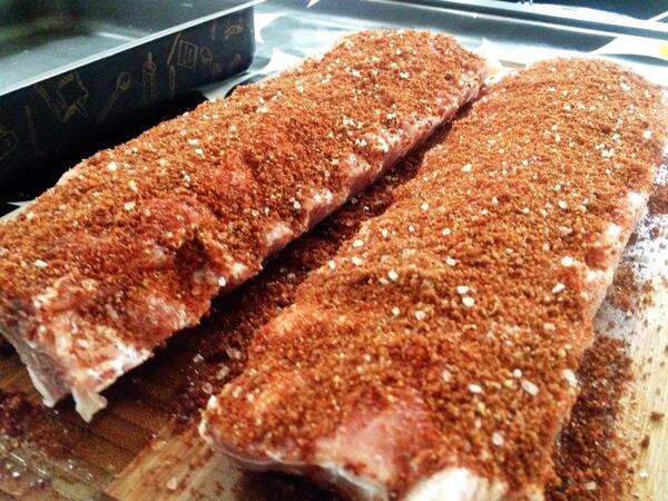 Kambiri's tweet photo. Later today :-) #bbq #grillon #spareribs #ribs @tuffystone @Lord_of_Q @Ponderosabbq #thedanishnationalbbqteam style! http://t.co/yPm1r8nFIX