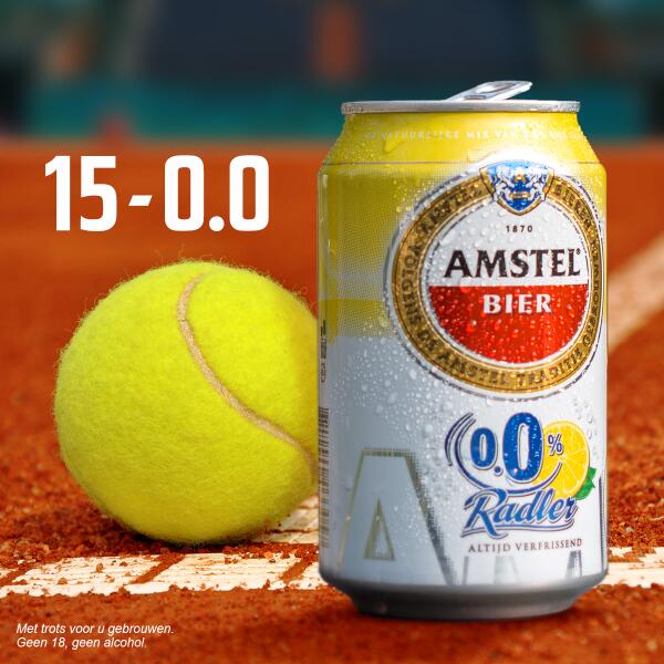 Amstel 0.0 Radler. Oók verfrissend op de tennisbaan.