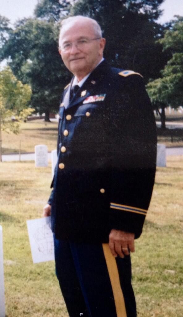 RideonWriteon's tweet image. #Memorial Day hero. #Colonel Donald Moreau aka Daddy.