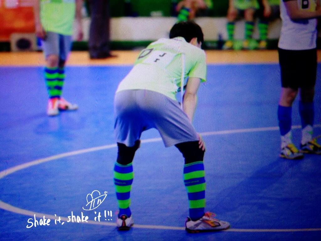 BojjRzbIMAAlqge.jpg:large