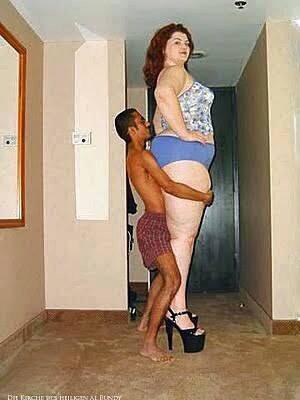 funnyfarm83's tweet image. Awkward/odd/not quite right couples #possiblecontent @katetimmarty