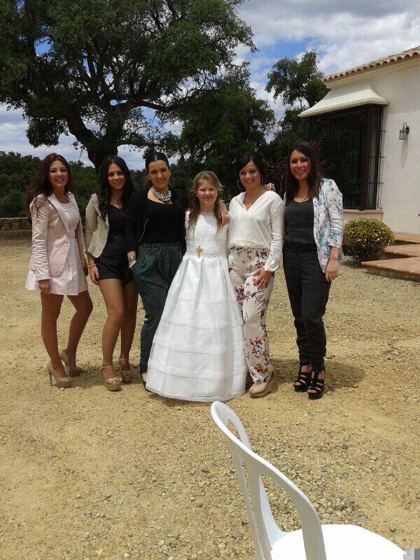 Espitonwer's tweet photo. Con mi @luciatotito @MartitaaFdez @Cristina0028 @myriianmartin y @trianaxoxotron http://t.co/wbhF4VYIYI