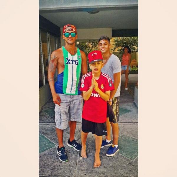NelsonElPrincip's tweet photo. RT @Roxianny_: #Beautiful♥-♥. @VictorVnzla @NelsonElPrincip @DarilJimenez http://t.co/xpzm5kXVoL