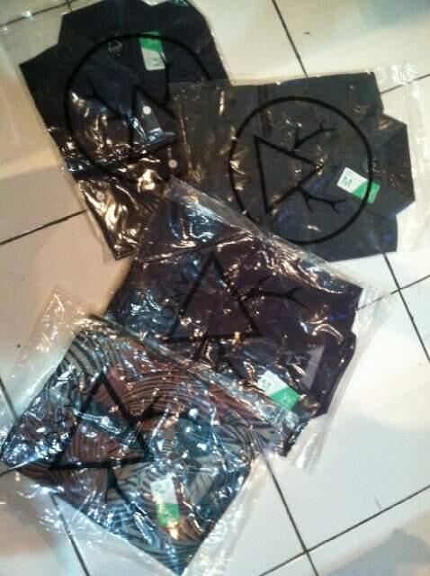KFS_Band's tweet photo. Thanks for @Elanorapparel pakaiannya sudah sampai ke kita big thanks for full suport ;) http://t.co/TakvgjOubt