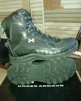 Sepatu treking underarmour idr 600 rb blm sama ongkir. WA 081298656778. #salegear #pasarADV <a href="/PasarADV/">Pasar Adventure</a> <a href="/PasarPendaki/">Pasar Pendaki</a>