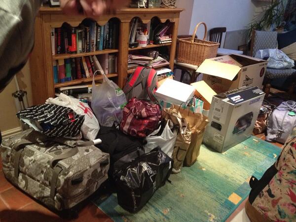 SpoonerHannah's tweet photo. Somehow I have found space for all this in my room! #home http://t.co/nnMEnoyKZe