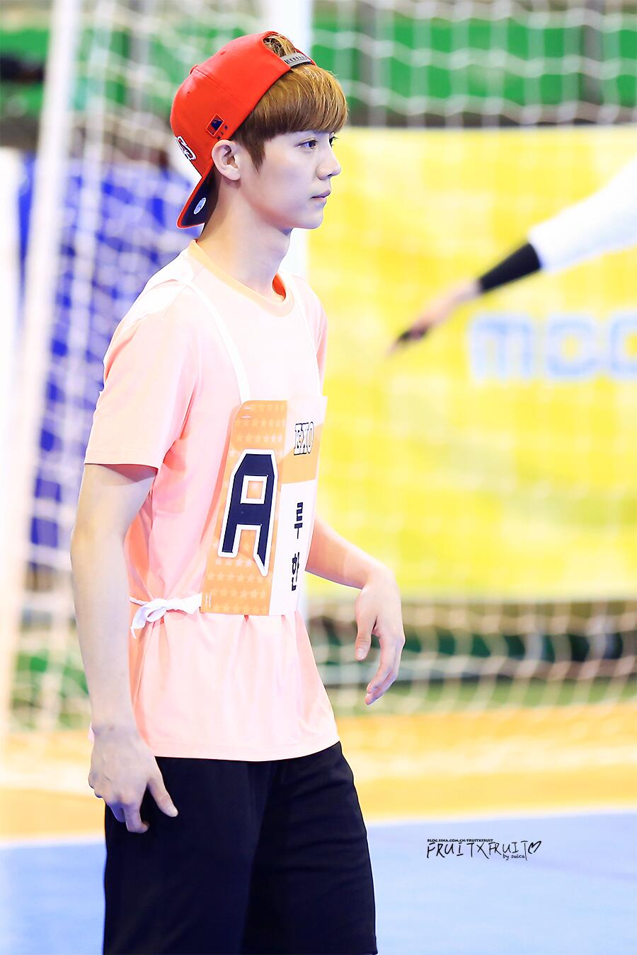 [FANTAKEN] 140526 MBC Idol Futsal Championship [49P]  Bokfj7nIcAAuQ3r