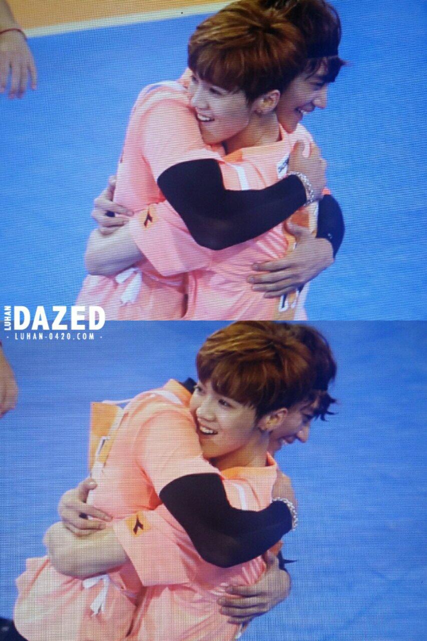 BokmYZRIMAA9Giz.jpg:large