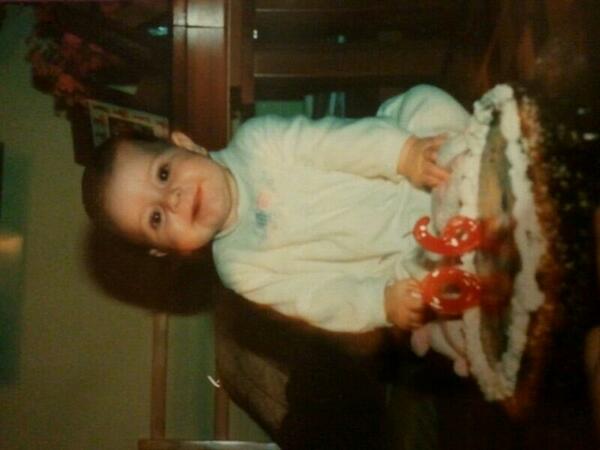 Muchisimas felicidades sobri como pasa el tiempo desde que llegastes cambiastes en nuestras vidas un besazo TE QUIERO