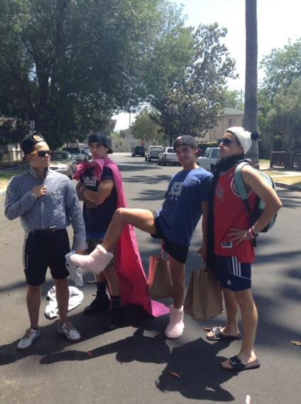 JaiBrooks1's tweet photo. we all dressed up today http://t.co/dK2HfIOk99