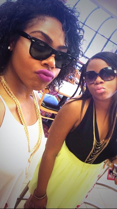 Watch I s a b e ll e's leaked NSFW photo on TwXstars