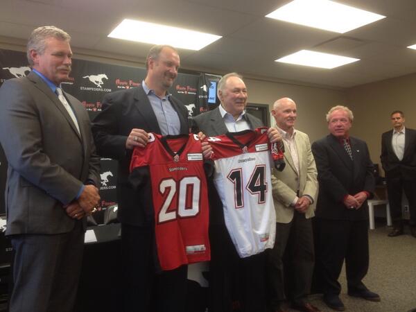 Global_Pollock's tweet photo. Stamps Wall of Fame 2014,Laird, Crysdale , Albright,Clayton,Hopkins, Sykes( not there ), great group.#footballlegends http://t.co/yLEqD2EsNN
