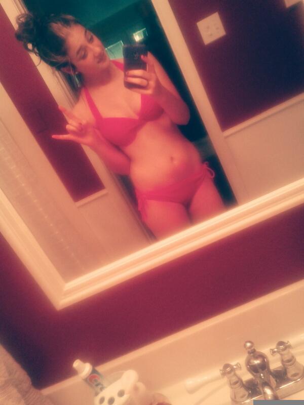 DuererElizabeth's tweet photo. I looked good yesterday (; http://t.co/Oi3qQCgBFq