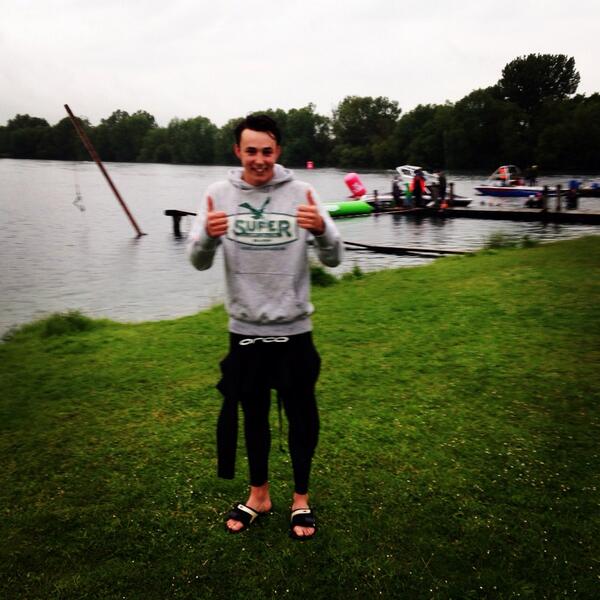 welbsy's tweet photo. 1800m swim in the lake! #triathlontraining http://t.co/nBcB19LSAh