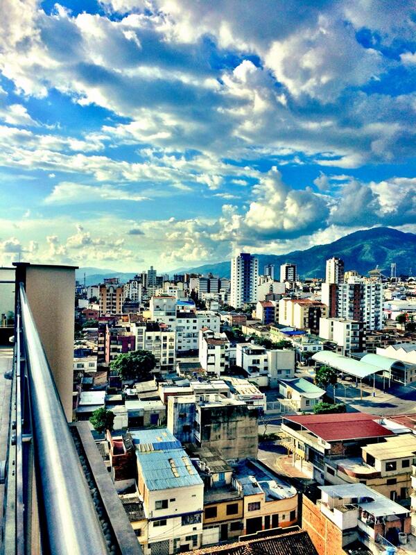 JasonCdrums's tweet photo. #LaFotoDelMomento @canaltro @Santandereanos_ @BucaraBuca @Bucarajoven @Bucaramanga @santander_resp http://t.co/yyRQma52GV